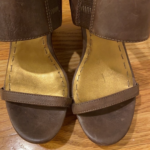 Nine West Brown Leather & Wood Wedges Size 6.5 - Picture 11 of 15